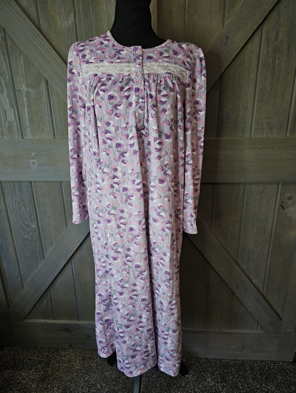 Jasmine Rose Floral Soft Nightgown sz Medium
